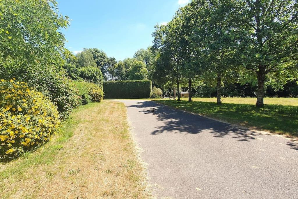 Tout le confort au milieu d'un parc botanique Noyal-Muzillac Extérieur photo