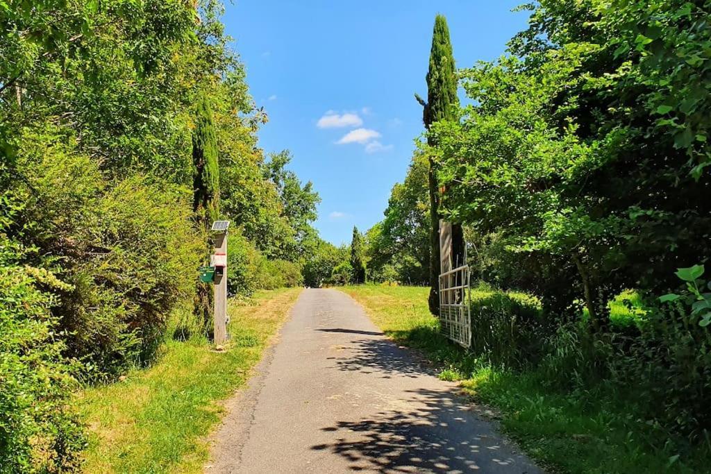 Tout le confort au milieu d'un parc botanique Noyal-Muzillac Extérieur photo